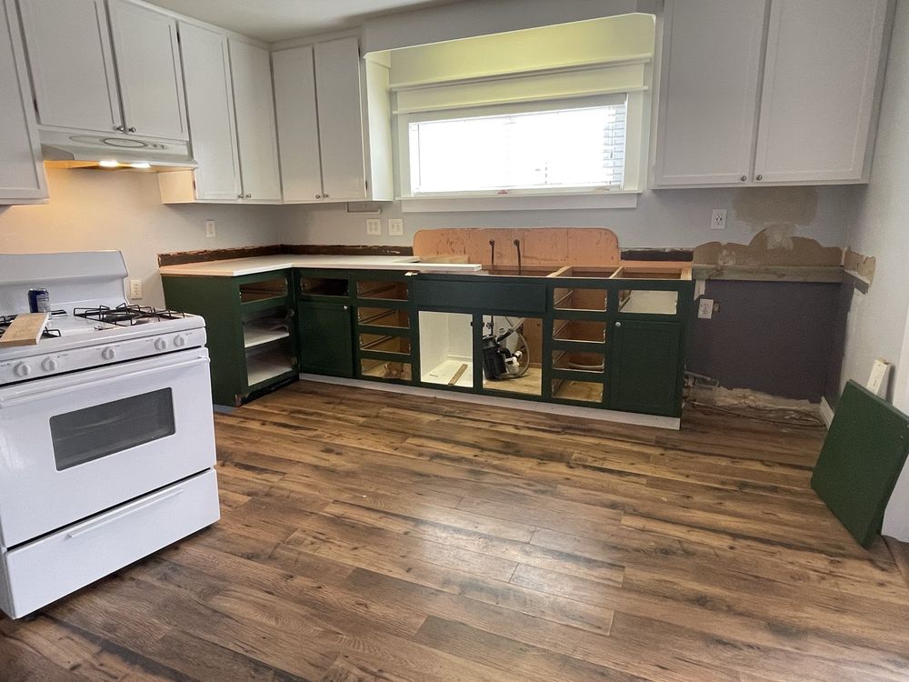 Granite and Marble Designs - countertop fabricator in Denver, CO