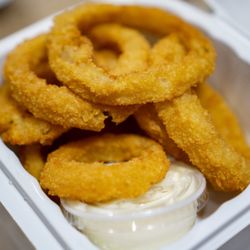 ZZ Pizza & Kabob - Onion Rings