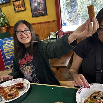 Pizza Factory - Mozzarella sticks - Pizza Near Me - Three Rivers, California