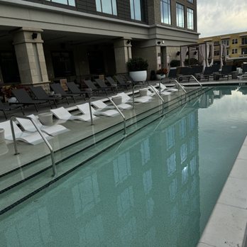 Thompson Savannah - Gorgeous pool - Hotels Near Me - Savannah, Georgia Thompson Savannah - Gorgeous pool - Hotels Near Me - Savannah, Georgia