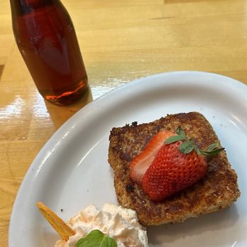 Over Easy - This French toast was amazing. - Breakfast & Brunch Near Me - Kailua, Hawaii Over Easy - This French toast was amazing. - Breakfast & Brunch Near Me - Kailua, Hawaii