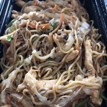 Kumo Sushi - Noodles? - Japanese Near Me - Herndon, Virginia