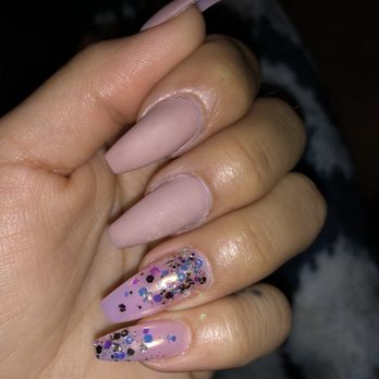 Nails By William - Nail Technicians Near Me - Antioch, California