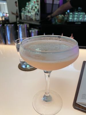 Daiquiris & Daisies by null