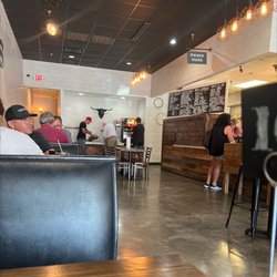 Blanchard's BBQ - Restaurant