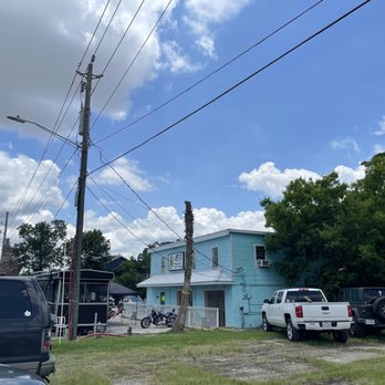 B3 BOBBIE'S BAYOU BAR - Updated December 2025 - 18 Photos - 2914 S