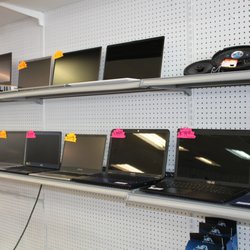 Tom's Pawn Central