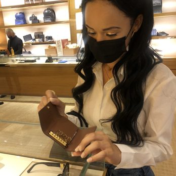 Louis Vuitton McLean Tysons Galleria - Leather Goods Near Me - Mclean, Virginia Louis Vuitton McLean Tysons Galleria - Leather Goods Near Me - Mclean, Virginia