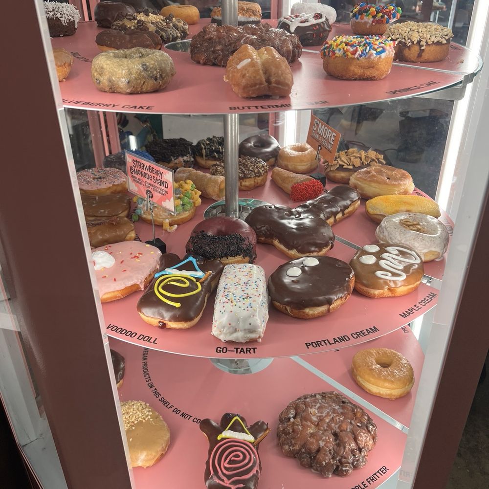 Voodoo Doughnut - Selection case - Donuts Near Me - Chicago, Illinois