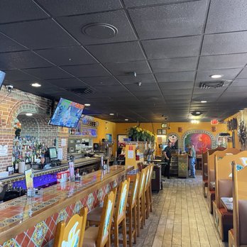 Puerto Vallarta - Inside - Mexican Near Me - Anderson, California Puerto Vallarta - Inside - Mexican Near Me - Anderson, California