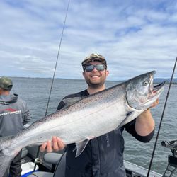 Top Guides NW, LLC