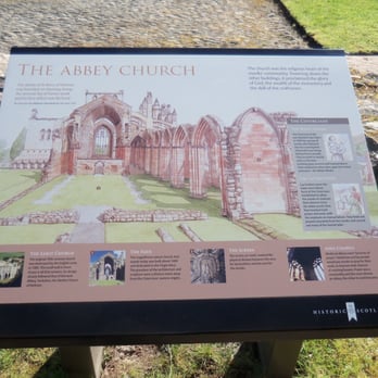 Melrose Abbey - Museums Near Me - Melrose, SCB
