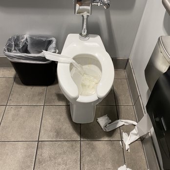 Michaels - Dirty bathroom stall 2 - Arts & Crafts Near Me - Los Angeles, California