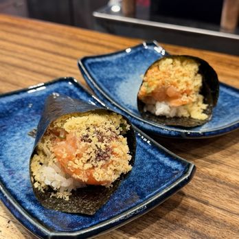 Seaweed Hand Roll Bar - SOS special handroll - Sushi Bars Near Me - Glendale, California