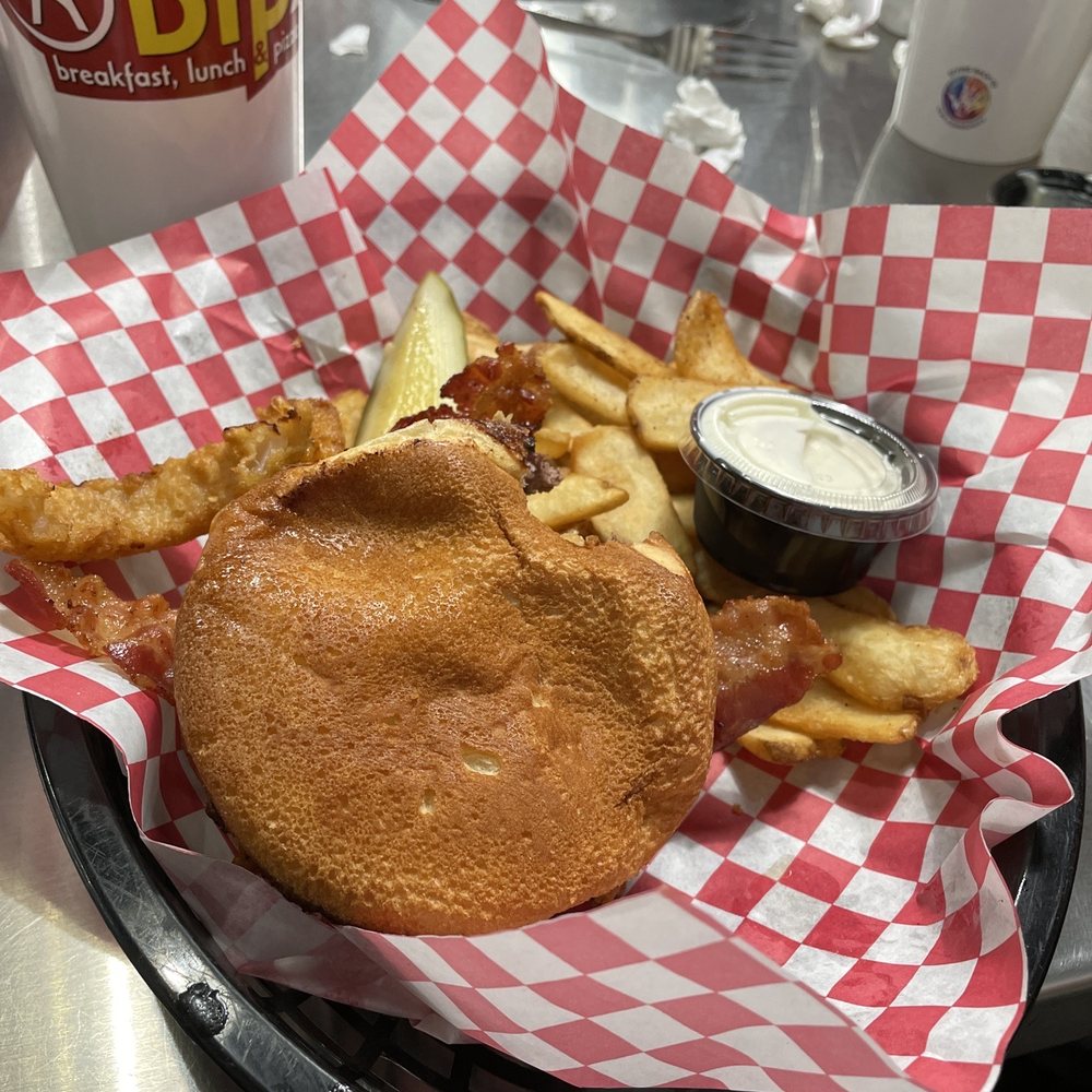 Cablp - This isn't a very good picture of my burger. I was pretty hungry and started eating it before I took a picture. - Breakfast & Brunch Near Me - Moapa Valley, Nevada Cablp - This isn't a very good picture of my burger. I was pretty hungry and started eating it before I took a picture. - Breakfast & Brunch Near Me - Moapa Valley, Nevada