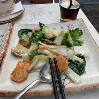 1423 China Kitchen - Steamed vegetables - Chinese Near Me - Windsor, WNM