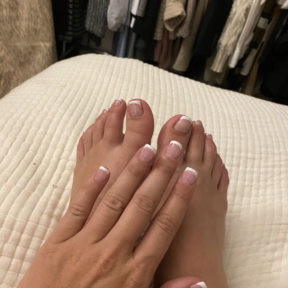 Jet Nails and Spa - Full acrylic set with gel polish on fingers & only gel polish on toes - Nail Salons Near Me - Marina Del Rey, California Jet Nails and Spa - Full acrylic set with gel polish on fingers & only gel polish on toes - Nail Salons Near Me - Marina Del Rey, California
