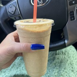 Vanilla latte blended with add shot of espresso. Vanilla latte blended with add shot of espresso.