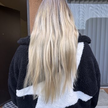 Hair by Vicky - Full highlight with pearl blonde toner. - Hair Stylists Near Me - Poway, California Hair by Vicky - Full highlight with pearl blonde toner. - Hair Stylists Near Me - Poway, California