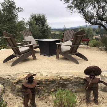 Croad Vineyards - Wineries Near Me - Paso Robles, California Croad Vineyards - Wineries Near Me - Paso Robles, California