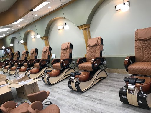 Queen's Nail & Spa