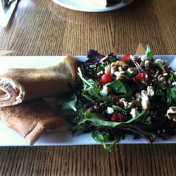 Smoked salmon Crepes