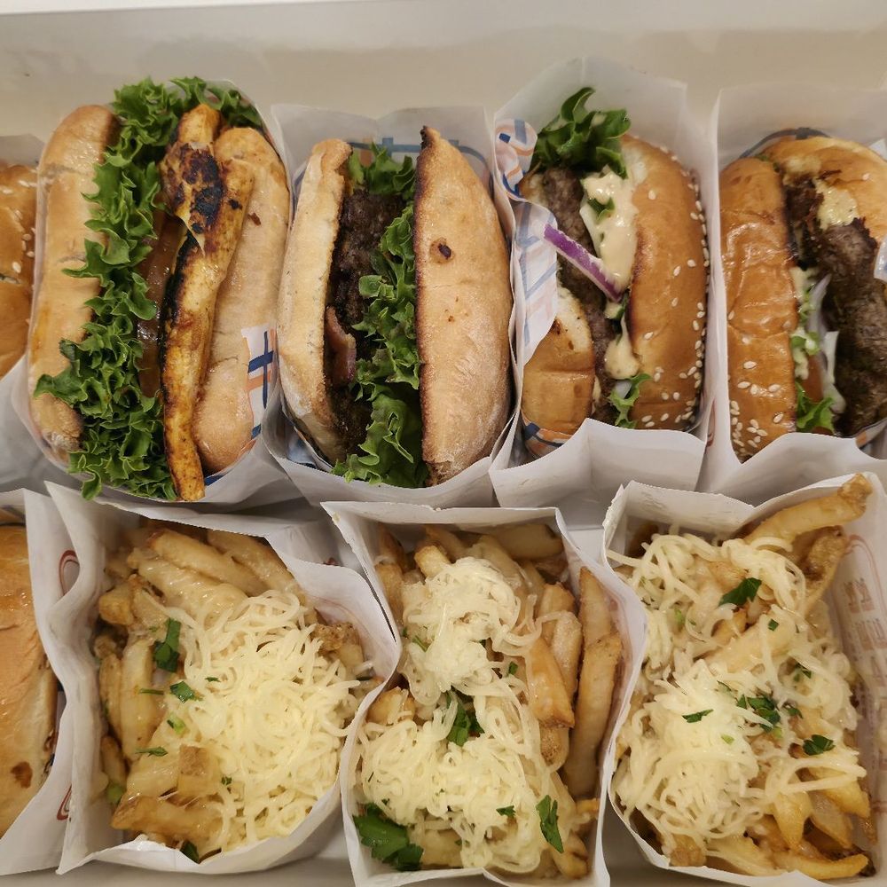 Super Duper Burgers - Burgers Near Me - Concord, California