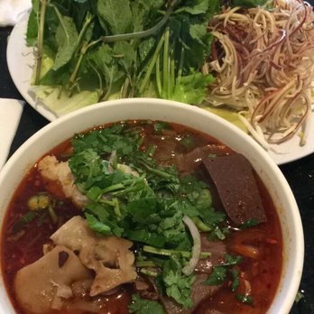 Ngự Bình Restaurant - Bun bo hue - Vietnamese Near Me - Westminster, California