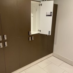 Still Spa at the Woodmark - Locker