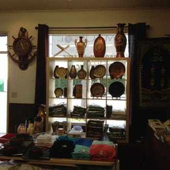 Maqbool Islamic Clothing - Vases for decoration - Women's Clothing Near Me - Union City, California Maqbool Islamic Clothing - Vases for decoration - Women's Clothing Near Me - Union City, California