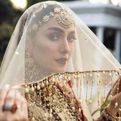 Resham Creations - How the veil was suppose to look