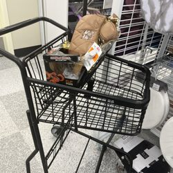 dd's DISCOUNTS