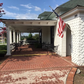 The Brunch Apothecary - From the side - Breakfast & Brunch Near Me - Dacula, Georgia