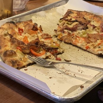 Modern Apizza - Clam pizza - Pizza Near Me - New Haven, Connecticut