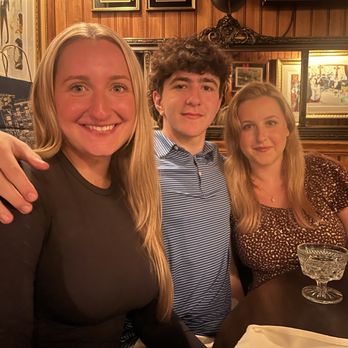 4 Charles Prime Rib - Graduates. - Steakhouses Near Me - New York, New York 4 Charles Prime Rib - Graduates. - Steakhouses Near Me - New York, New York