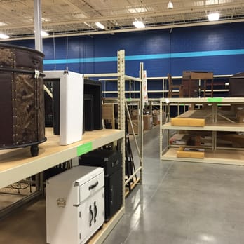 At Home - Furniture Stores Near Me - Columbus, Ohio