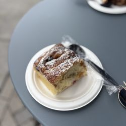 Bakey - Blueberry Babka