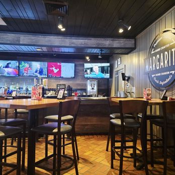 Chili's - Atmosphere - Bars Near Me - Coralville, Iowa Chili's - Atmosphere - Bars Near Me - Coralville, Iowa