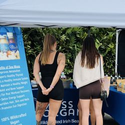 Small Biz Saturday Local Makers Market