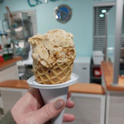 Guyer’s Ice Cream & Doughnuts
