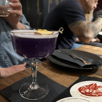 Sia - Asian Fusion Near Me - Prague, Puerto Rico