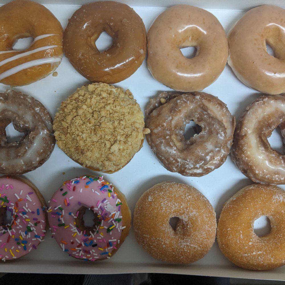 Krispy Kreme - Custom dozen: glazed Kreme filled, salted caramel, glazed x2, pumpkin, cheesecake, sour cake x2, strawberry sprinkles x2 and sugar x2 - Donuts Near Me - Mountain View, California Krispy Kreme - Custom dozen: glazed Kreme filled, salted caramel, glazed x2, pumpkin, cheesecake, sour cake x2, strawberry sprinkles x2 and sugar x2 - Donuts Near Me - Mountain View, California