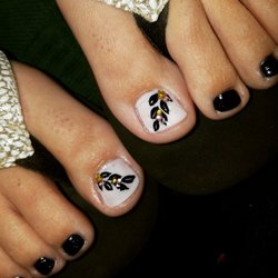 Naomi's Nail Room