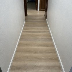 Romanoff Renovations - Hallway