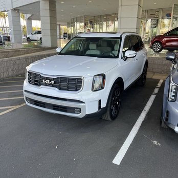 Courtesy Kia - 2024 Kia Telluride SX - Car Dealers Near Me - Mesa, Arizona
