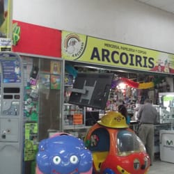 Arcoiris - Fachada de la papelería