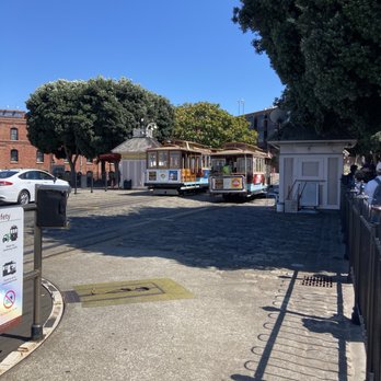 Friedel Klussmann Memorial Turnaround - Landmarks & Historical Buildings Near Me - San Francisco, California