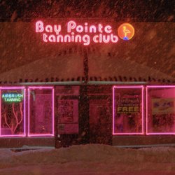 Bay Pointe Tanning - Winter