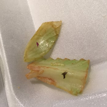 Charleston's - Lots it brown lettuce pieces in my salad - American Near Me - Indianapolis, Indiana