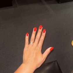 Vin Nails & Spa - Red nails by Diana